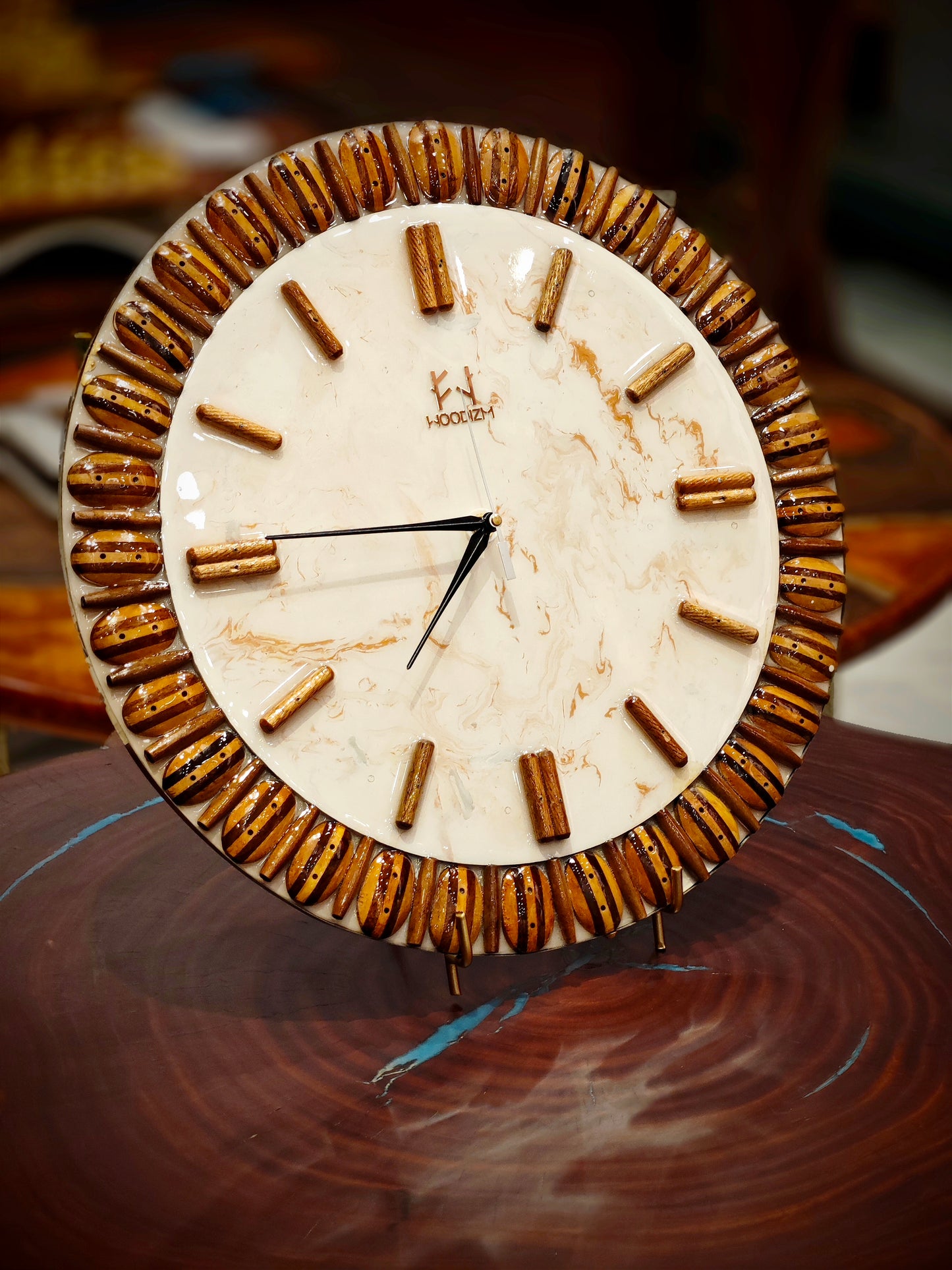 Warm and woody resin Wall Clock
